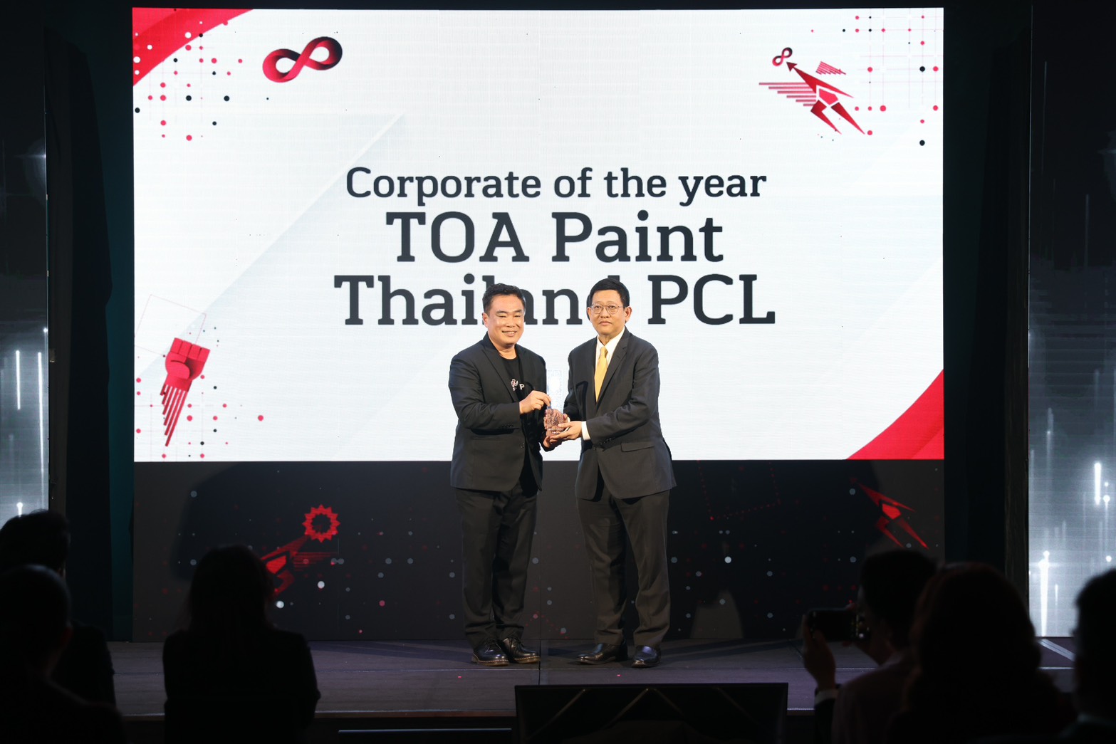 TOA คว้ารางวัล ‘Corporate of the Year’ สุดยอดองค์กรผู้นำอย่างยั่งยืน     